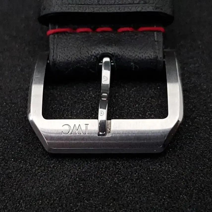 (급매/감정서O)IWC 빈티지 쿼츠 사각시계